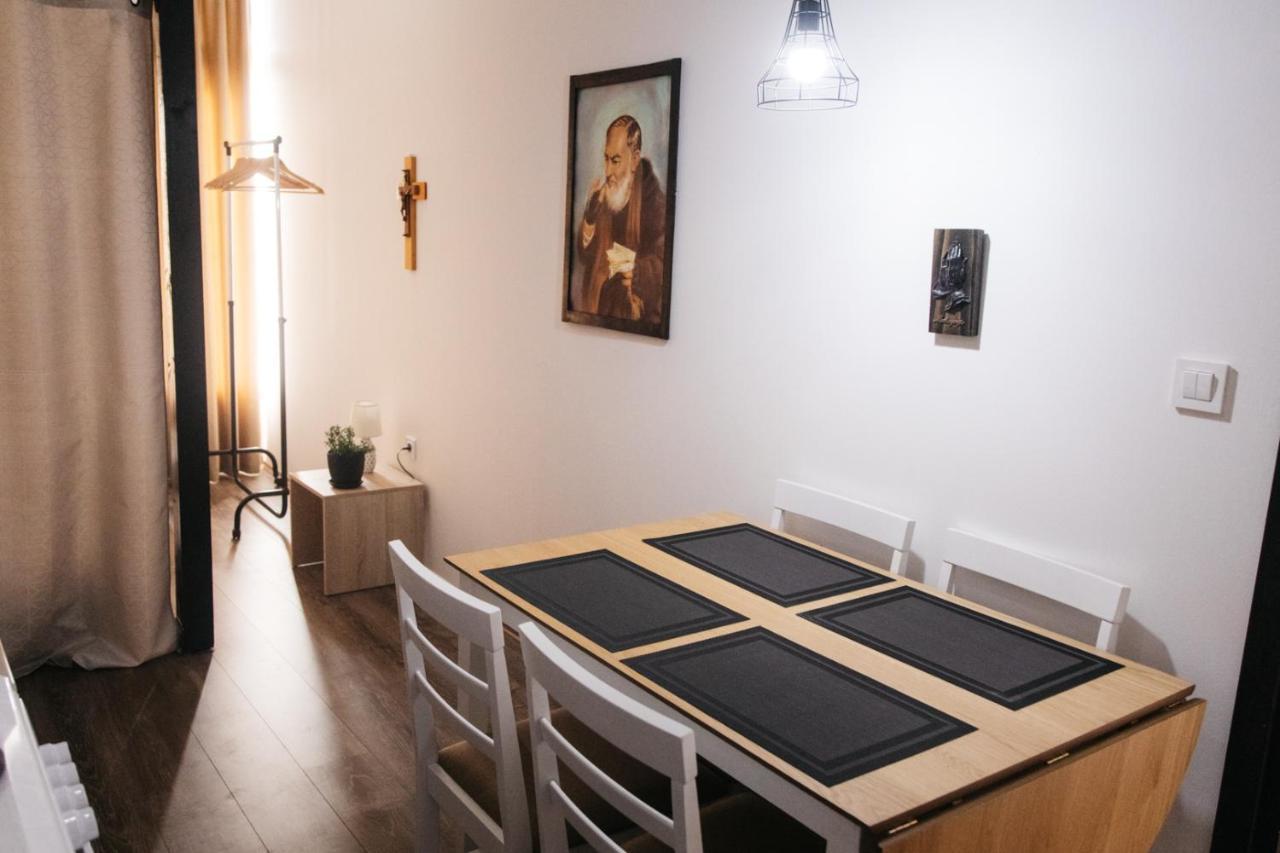 Anna Maria Medjugorje Apartment Bagian luar foto
