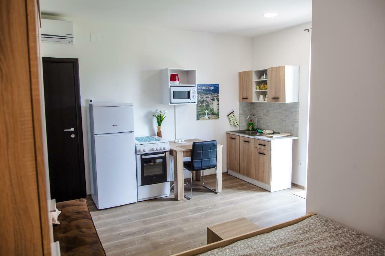 Anna Maria Medjugorje Apartment Bagian luar foto